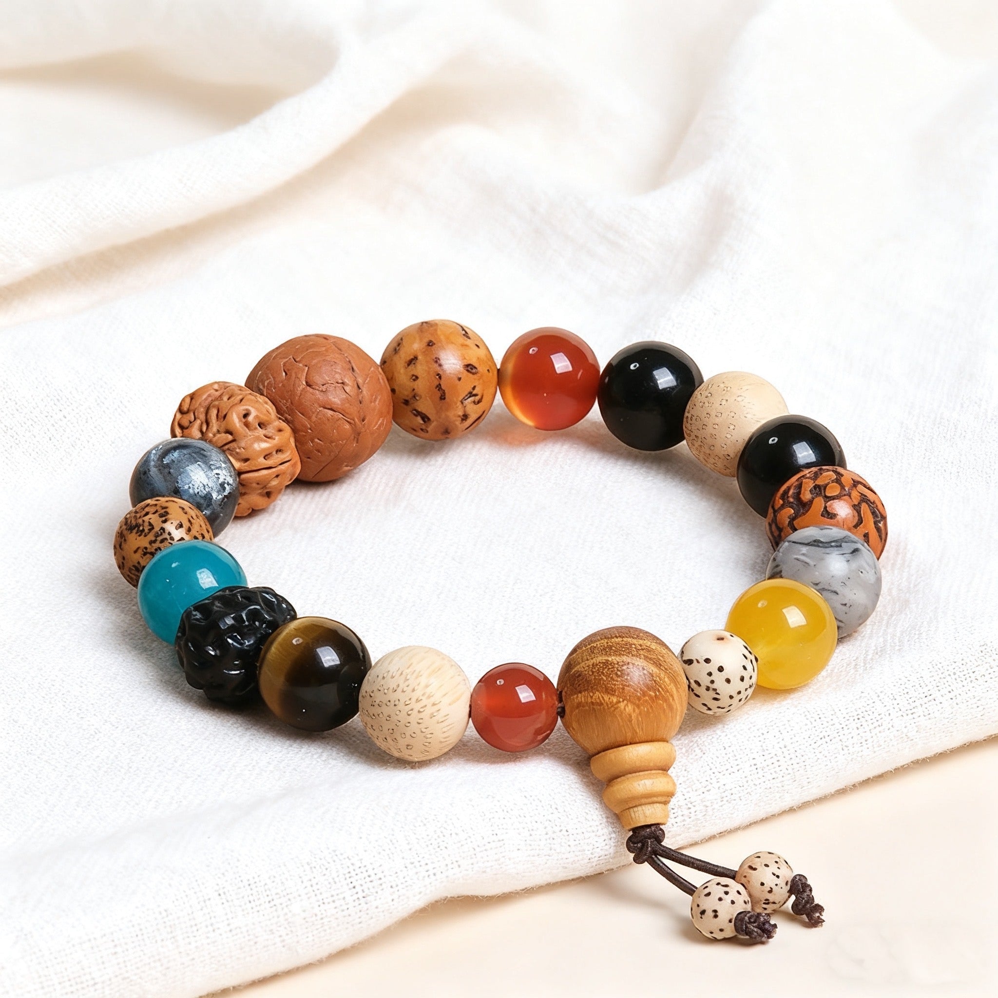 「開運・金運」天然石の十八籽ブレスレット - 運気を呼び込む守り玉