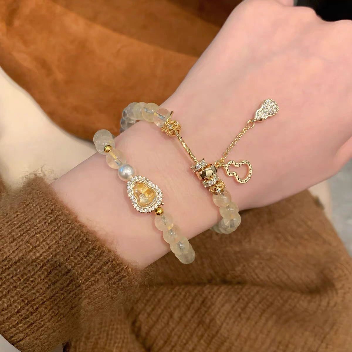 「健康・浄化」ひょうたん型クリスタルクォーツ - 浄化と幸運を招く守護石