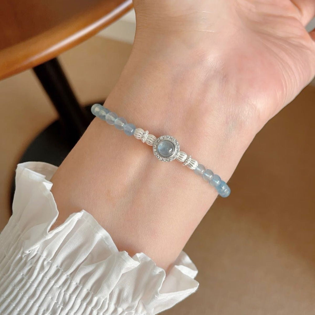 「活力・自信」澄んだ心と冷静な判断を導く海の宝石