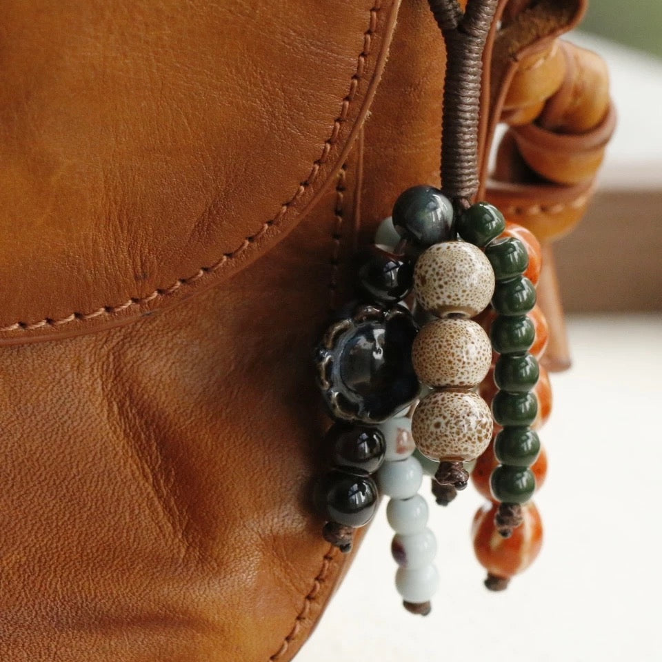 「手作」セラミックビーズのバッグチャーム