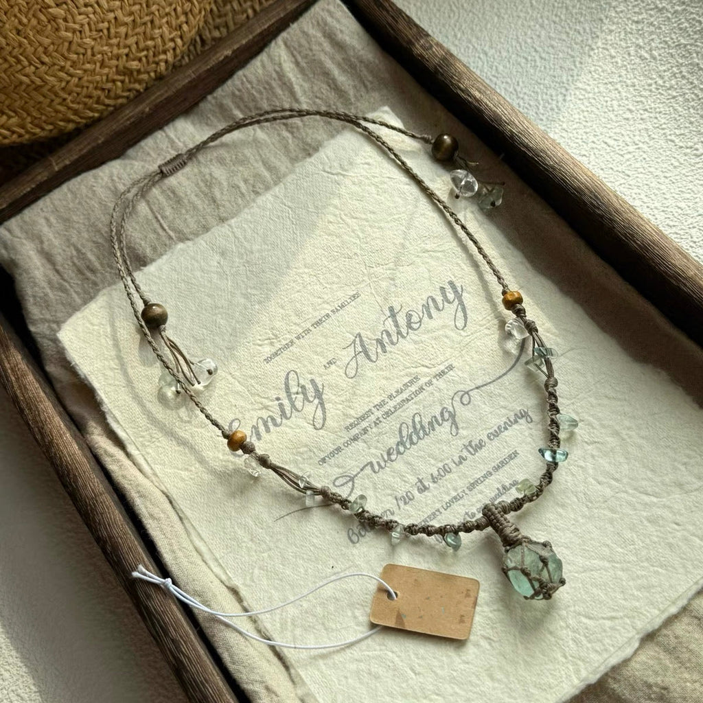 純粋手編み天然グリーン熒石クリスタル原石パワーペンダントです 2