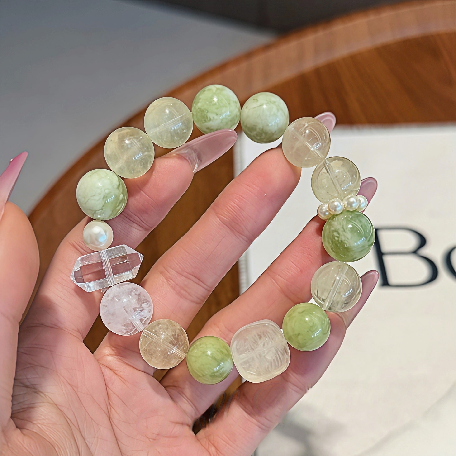 「活力・自信」グリーングレープ＆レモンクォーツブレスレット - 繁栄と活力のフレッシュチャーム